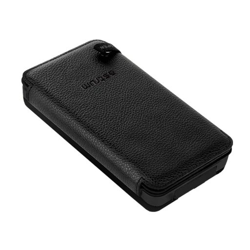 Astrum PB710 10000mAh fekete power bank 4 paneles napelemes töltéssel, 1X Type-C, 2X USB-A (2.1A), li-polymer cellákkal