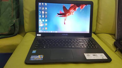 Asus X55LA-XX1067B