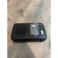 Dyras HFM-8770 Hordozható Rádió