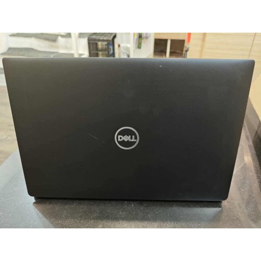 Dell Latitude 7490